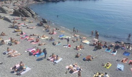 Genova, scatta il divieto di balneazione in sei spiagge