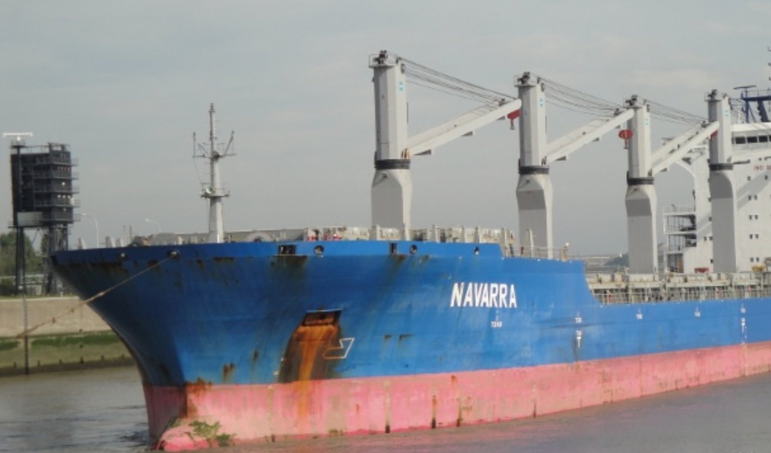 Norme violate, guardia costiera ferma nave in porto a Genova