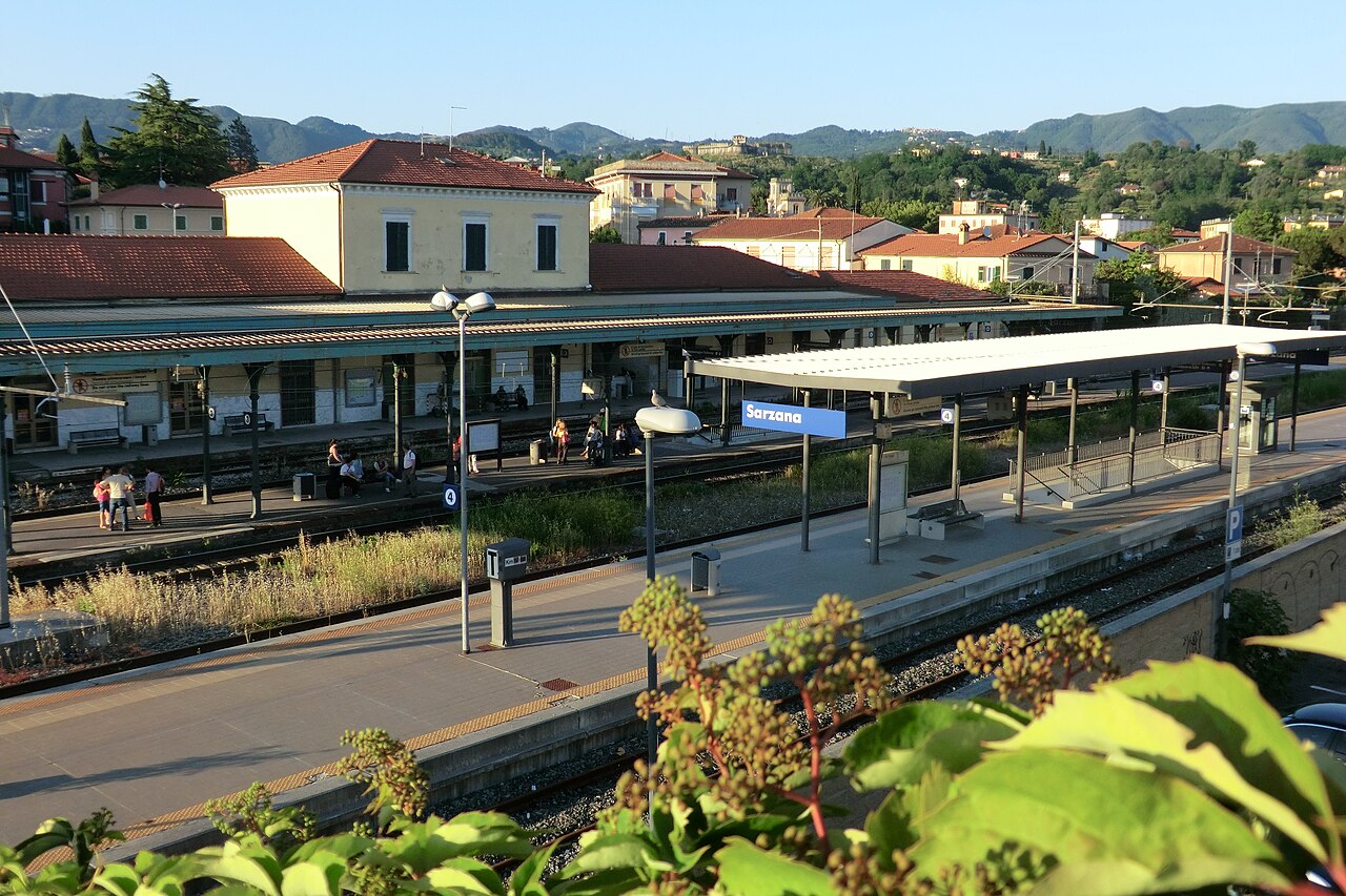 Treni, l'appello di Sarzana: