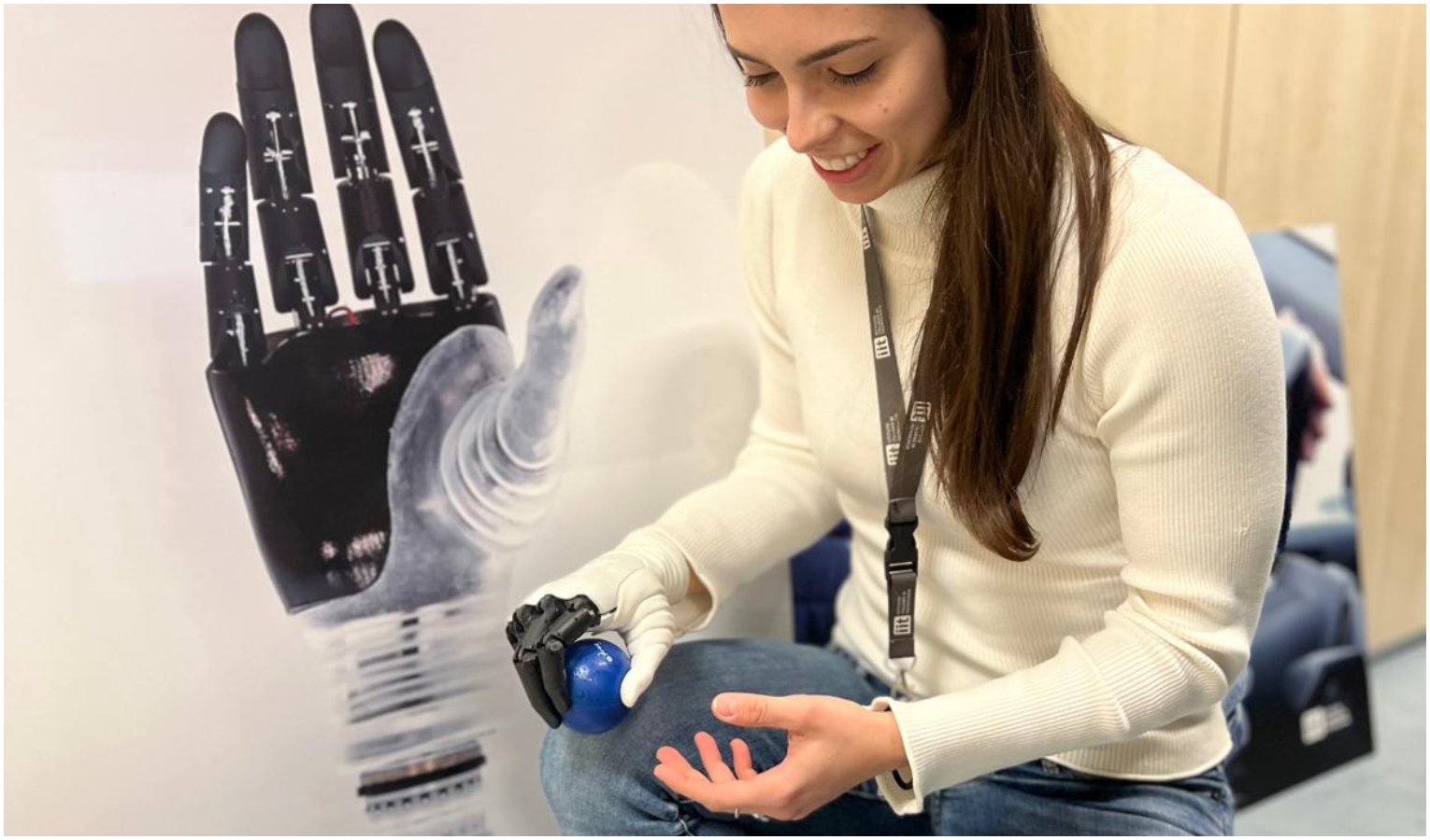 La mano bionica Iit che ha cambiato la vita della ricercatrice: