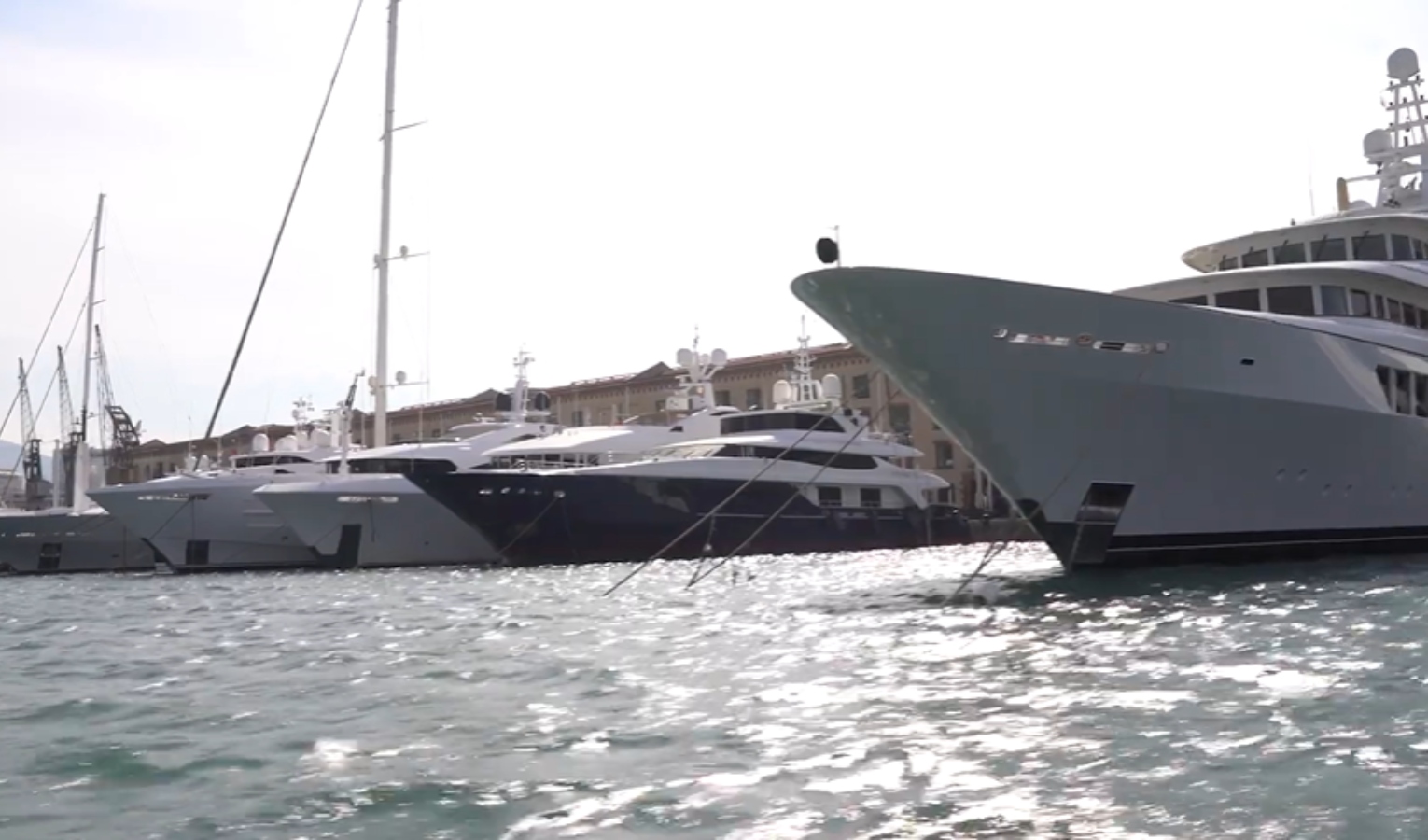 Genova, hub internazionale per super yacht 
