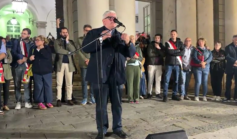 L'arcivescovo Tasca in piazza per Gaza momento storico: