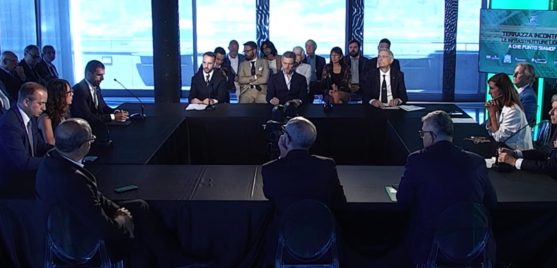 Infrastrutture in Liguria: il punto nel convegno a Terrazza Colombo