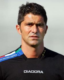 Genoa-Catania, arbitra Velotto 