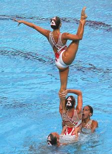 Il grande nuoto sincronizzato a Loano 