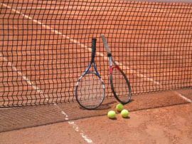 Sanremo, tennista 18enne colto da malore: è grave