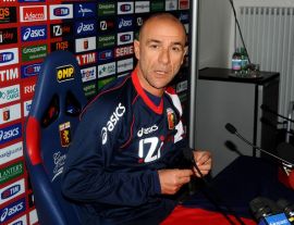 Il Genoa a Verona con Floro Flores