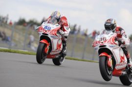 Presentato a Genova il Pramac Racing Team 2011