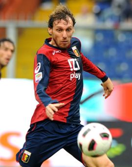 Marco Rossi firma per il Genoa a vita