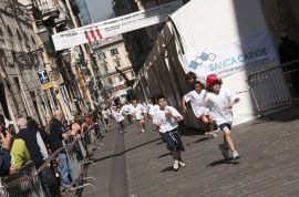 Babymaratona di solidarietà per la banca degli occhi