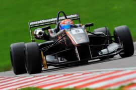 F3 Open, Grenhagen pole a Brands Hatch