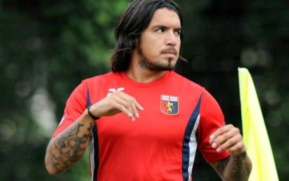 Genoa, per Vargas stop di circa un mese