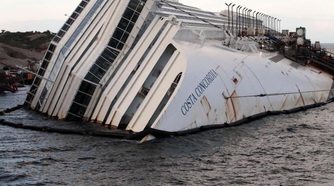 Tragedia Concordia, anniversario: cerimonia con familiari vittime