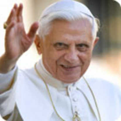 Clamoroso, Benedetto XVI lascia il Pontificato. 