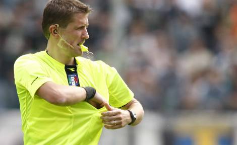 Orsato e Abbattista arbitrano Genoa e Samp