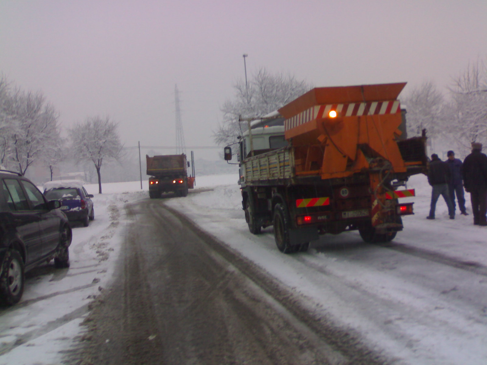 Allerta neve, pronti i mezzi spargisale della Provincia