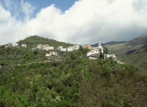 Strade ghiacciate a Lorsica, il sindaco: 