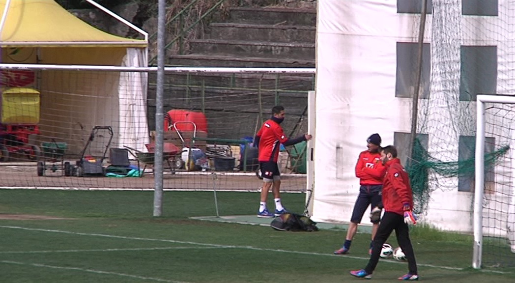 Genoa, in dubbio Borriello che si allena in palestra. Immobile si prepara 