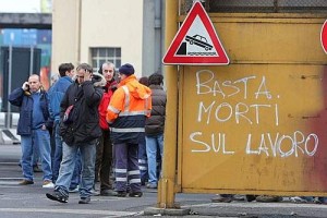 Tragedia Jolly Nero, attività del porto si fermano per lutto fino alle 13