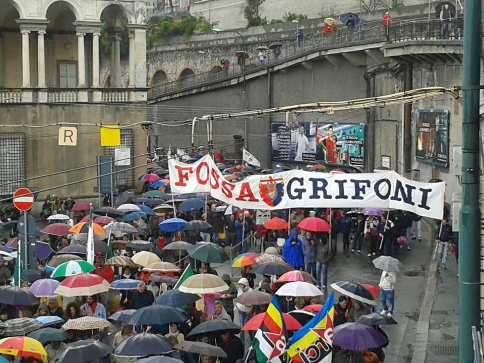 Genoa, anche Ballardini e Gasperini ai funerali di don Gallo