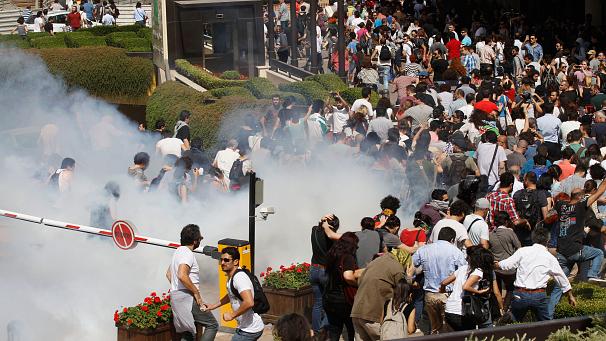 Scontri in Turchia, salta il gemellaggio tra Genova e Beyoglu