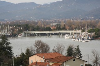 Verrà inaugurato alle 18 il definitivo ponte della Colombiera