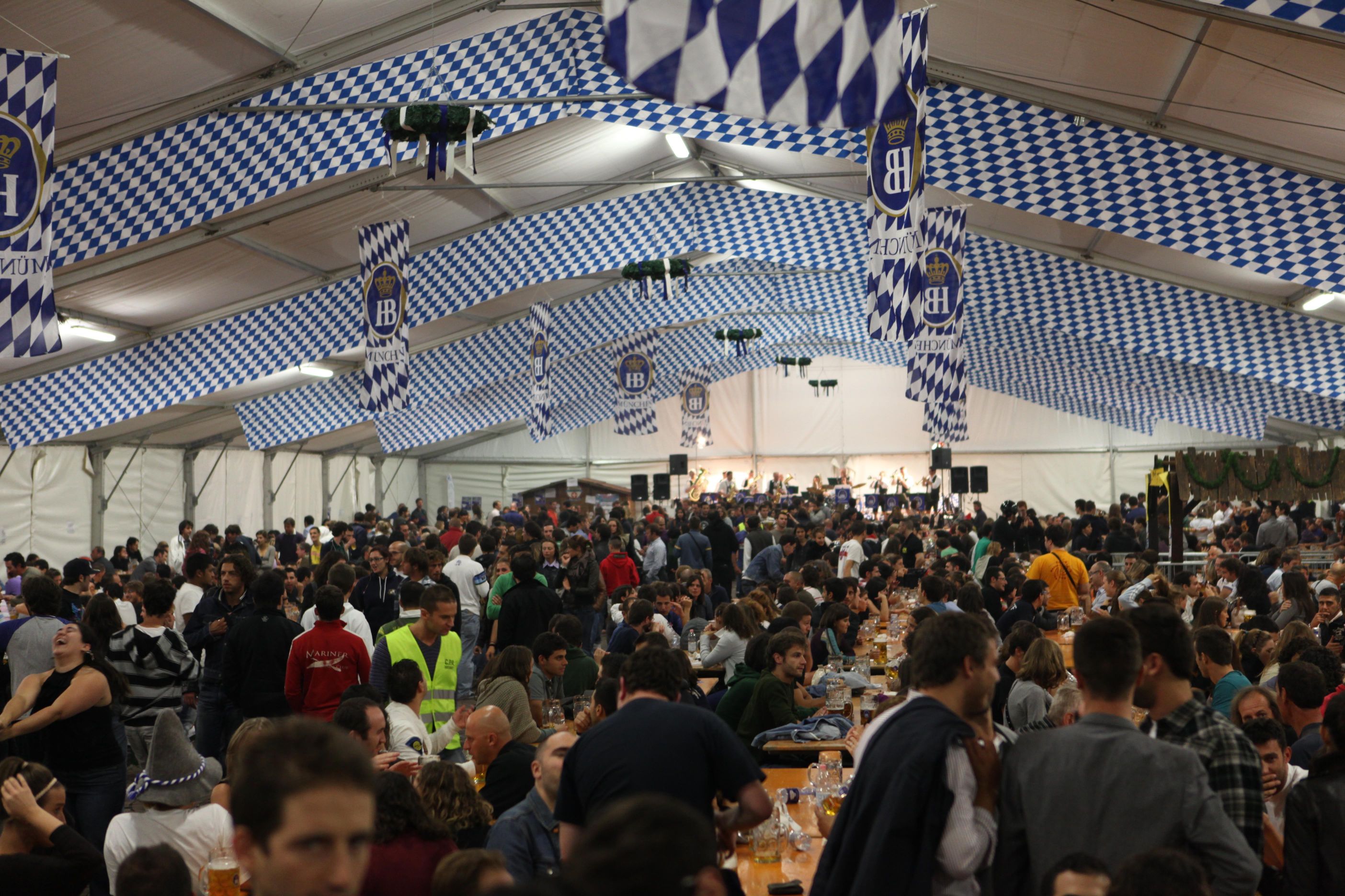 Al via le selezioni per lavorare all'Oktoberfest