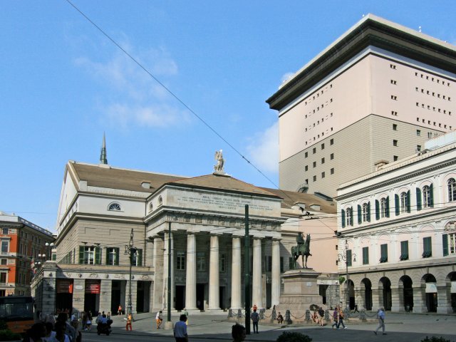 Teatro Carlo Felice, nuovo rinvio: avanti piano