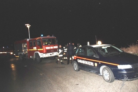 Incidente stradale nella notte, un ferito