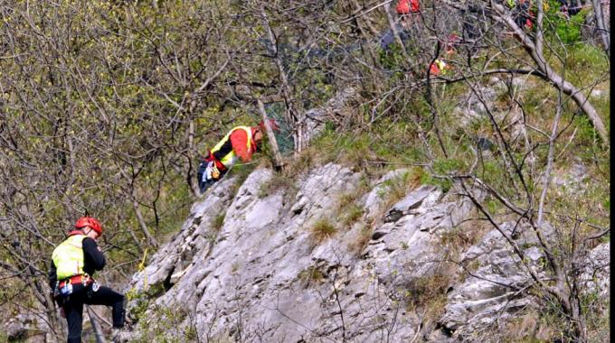 Cade sul sentiero alle Cinque Terre, soccorso escursionista