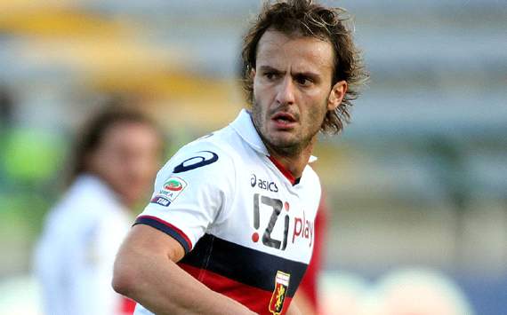 Genoa, missione Taarabt. Gilardino rispunta l'Inter che offre Schelotto