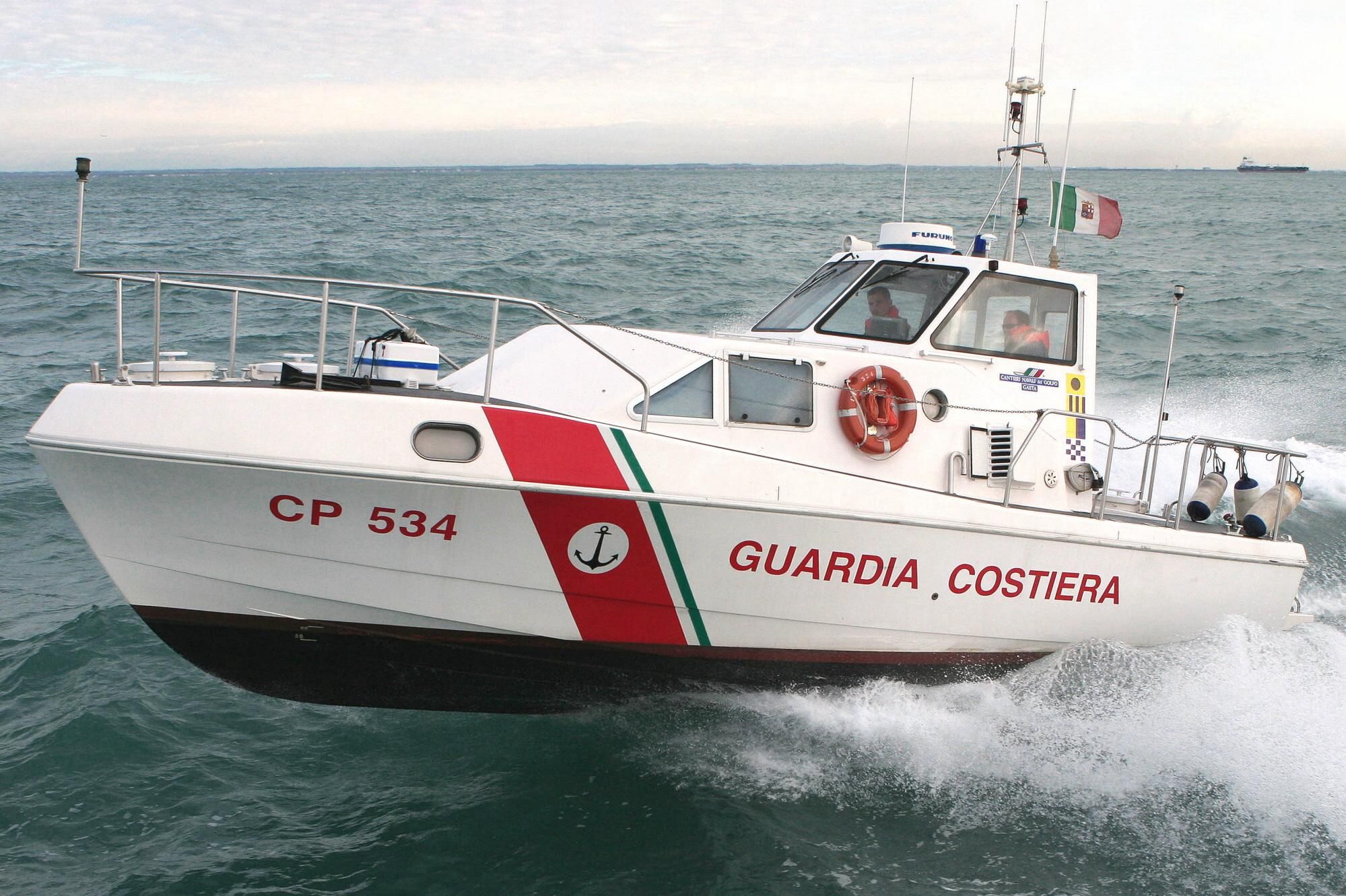 Vento forte in Liguria, capitaneria di porto in allerta per la sicurezza