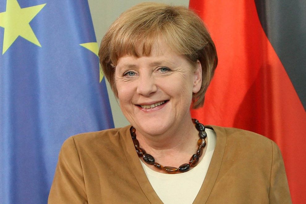 Germania, la Merkel trionfa col 41,5%: verso larghe intese