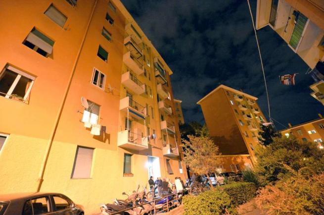 Omicidio di Borgoratti, indagato un vicino di casa della vittima