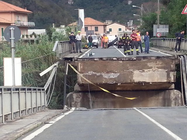 Dramma di Carasco, sequestrato il ponte crollato