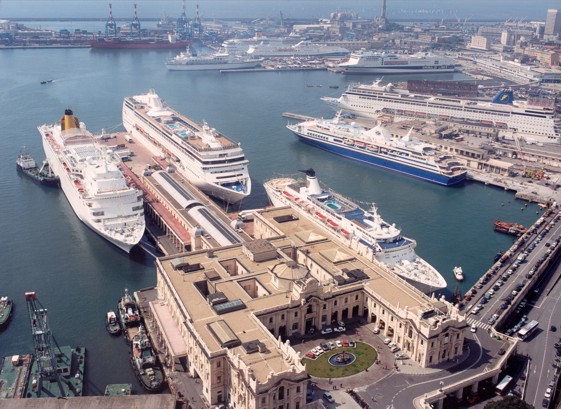 Microcariche nel porto di Genova, Assoutenti chiede nuovo incontro con Merlo