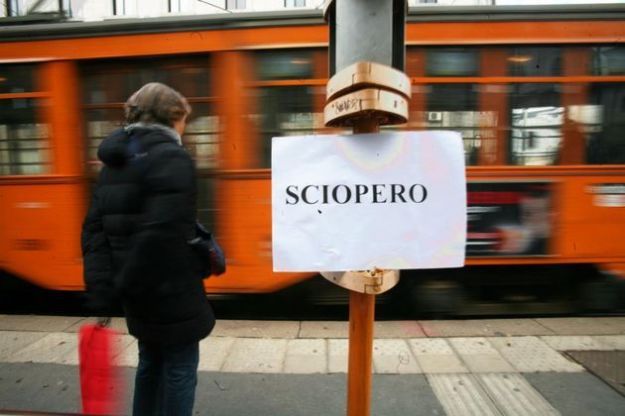 Trasporti: sindacati confermano sciopero nazionale per bus e metro