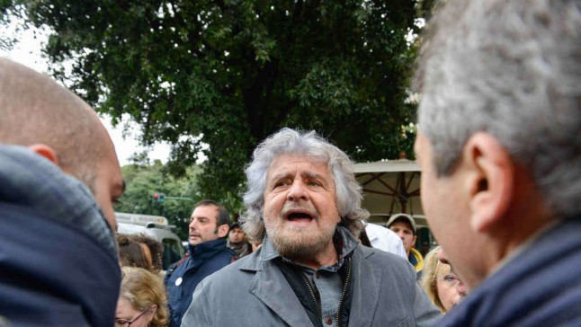 Vaffa Day, Grillo sul palco a Genova: 