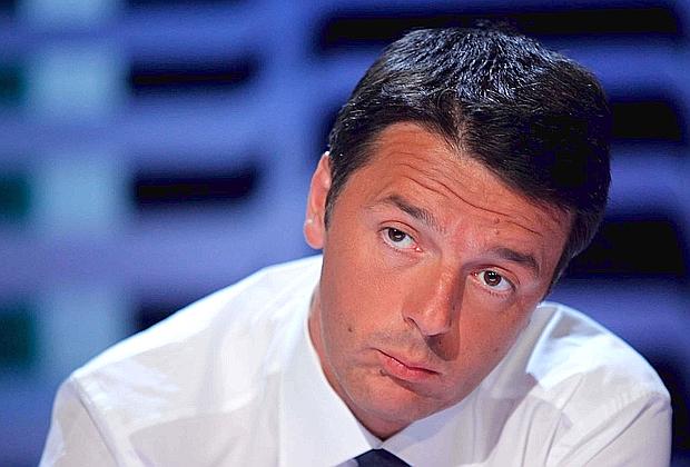 Riforme: Renzi attacca Grillo ma il leader 5 Stelle replica: 