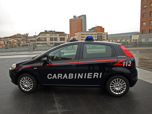 Medico rapinato nel centro di Genova, due arresti grazie a riprese video