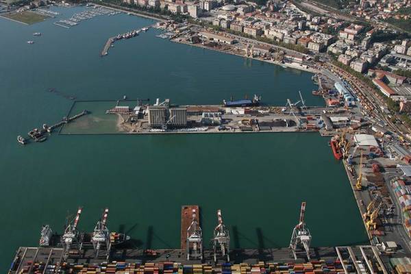 Il porto della Spezia cresce del 4,3% nel 2013, boom crociere: + 325% sul 2012