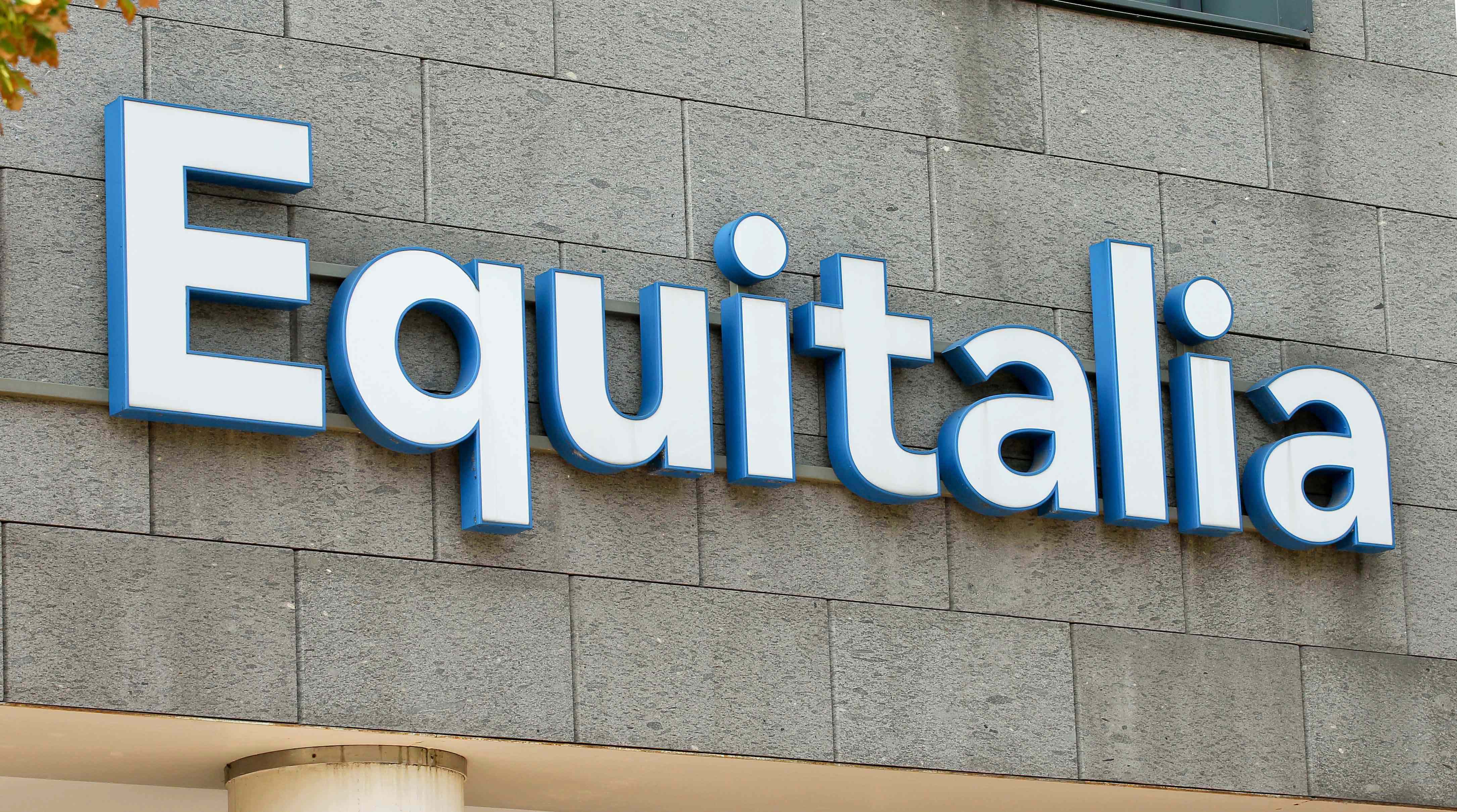 Equitalia,  basta un clic per bloccare le 