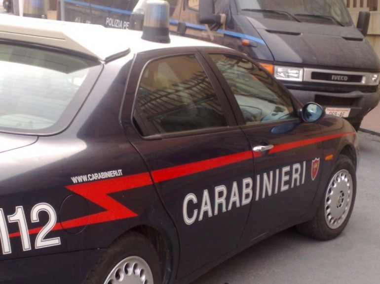 I carabinieri fermano topi d'auto: erano due universitari incensurati