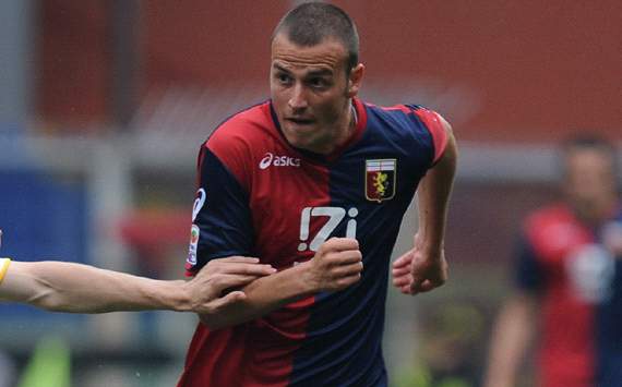 Genoa, ecco la firma: Antonelli prolunga fino al 2018