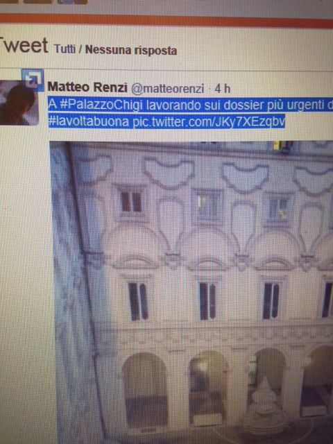 Il tweet di  Matteo Renzi a palazzo Chigi: 