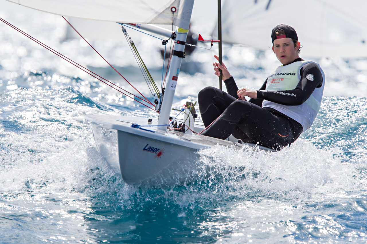 Grande spettacolo a Diano Marina con la prima tappa dell'Italia Cup laser