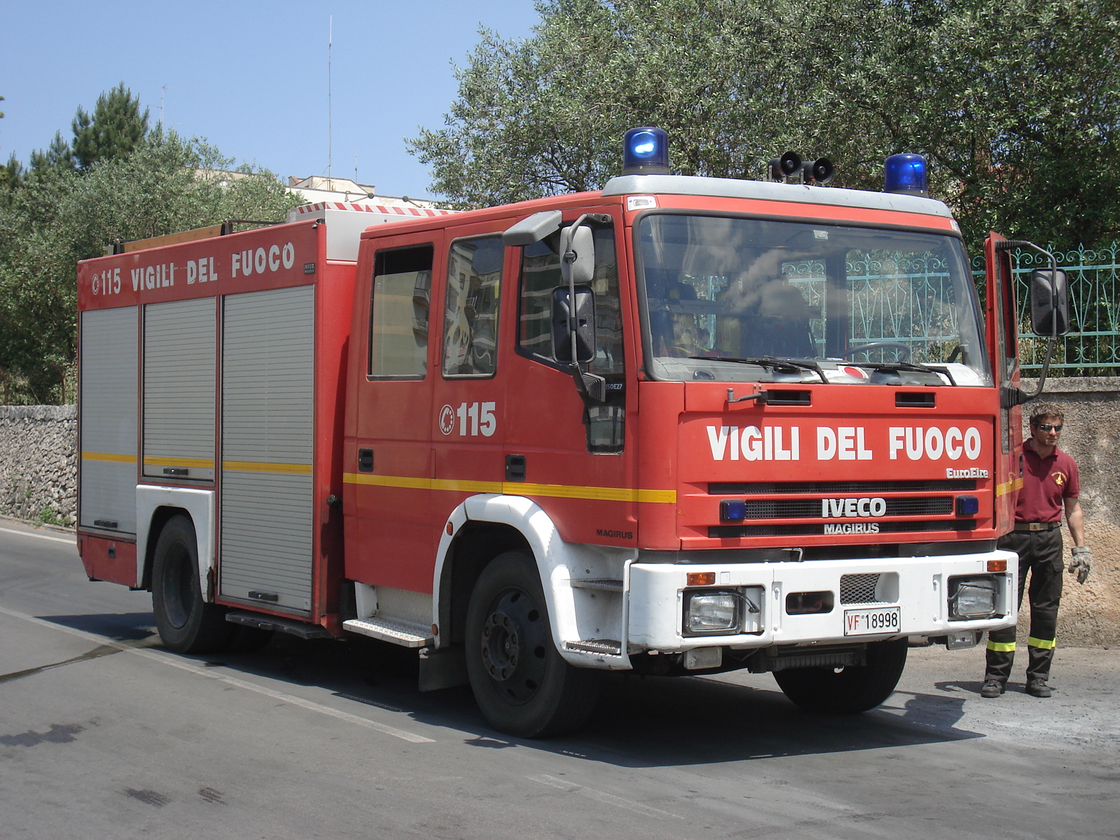 Appartamento in fiamme a Sanremo: donna lievemente intossicata