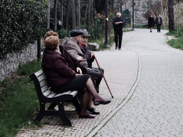 Pensionati italiani sempre più poveri: per 4 su 10 meno di 1000 euro al mese