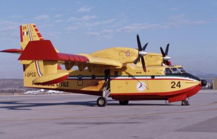 Guasto a carrello di un Canadair, pista chiusa al Colombo