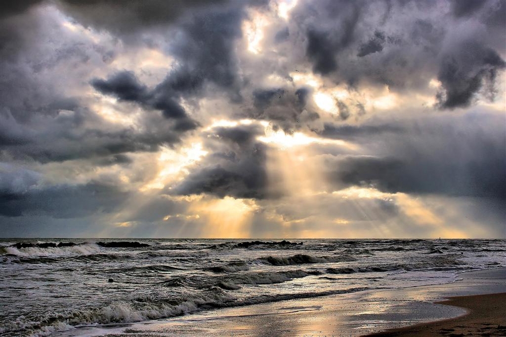 Meteo, torna il maltempo in diverse regioni del Nord 